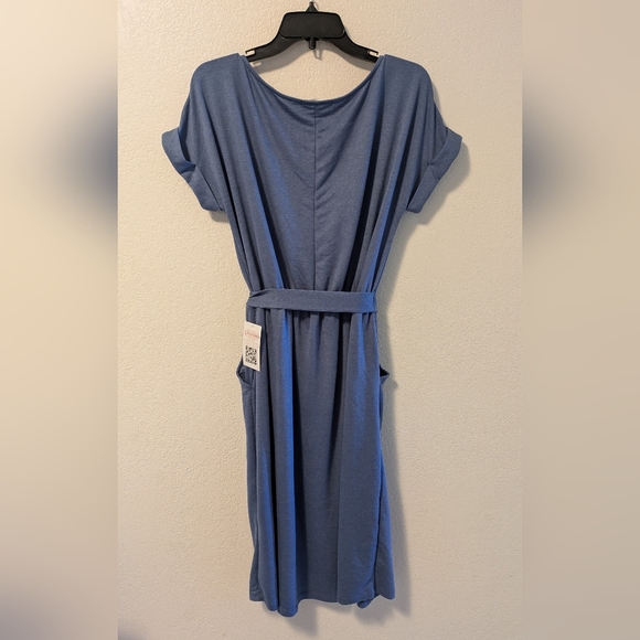 Chris & Carol Casual Blue Dress - Picture 2 of 7